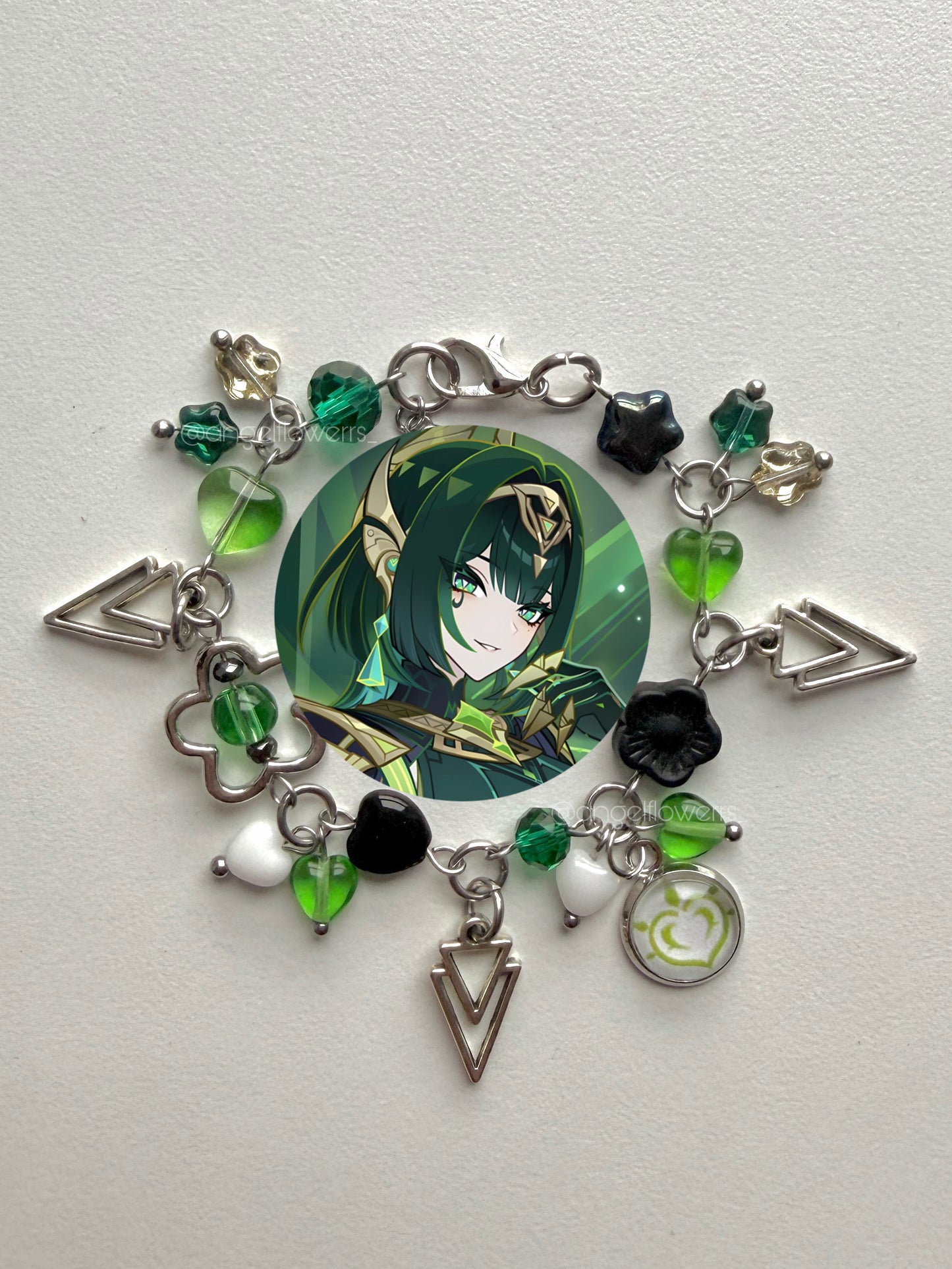 Genshin Impact Cluttered Bracelet (Choose 1 Character)
